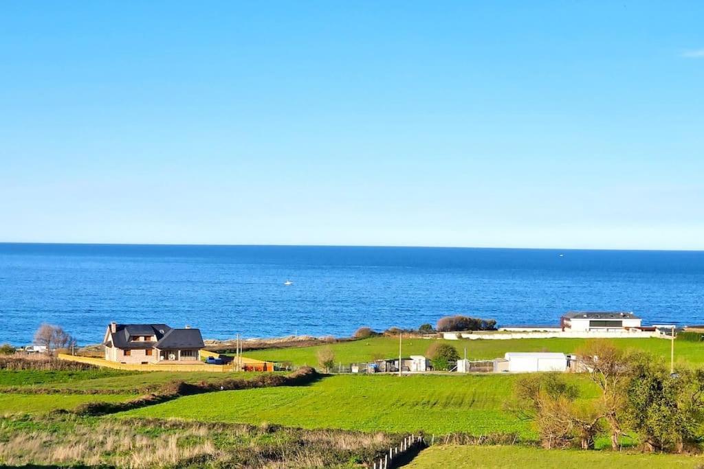 Apartamento Playa Con Terraza & Vistas Al Mar Foz Bagian luar foto